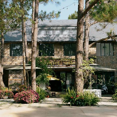 Camelia Coffee & Homestay Kon Von Kla Exterior photo
