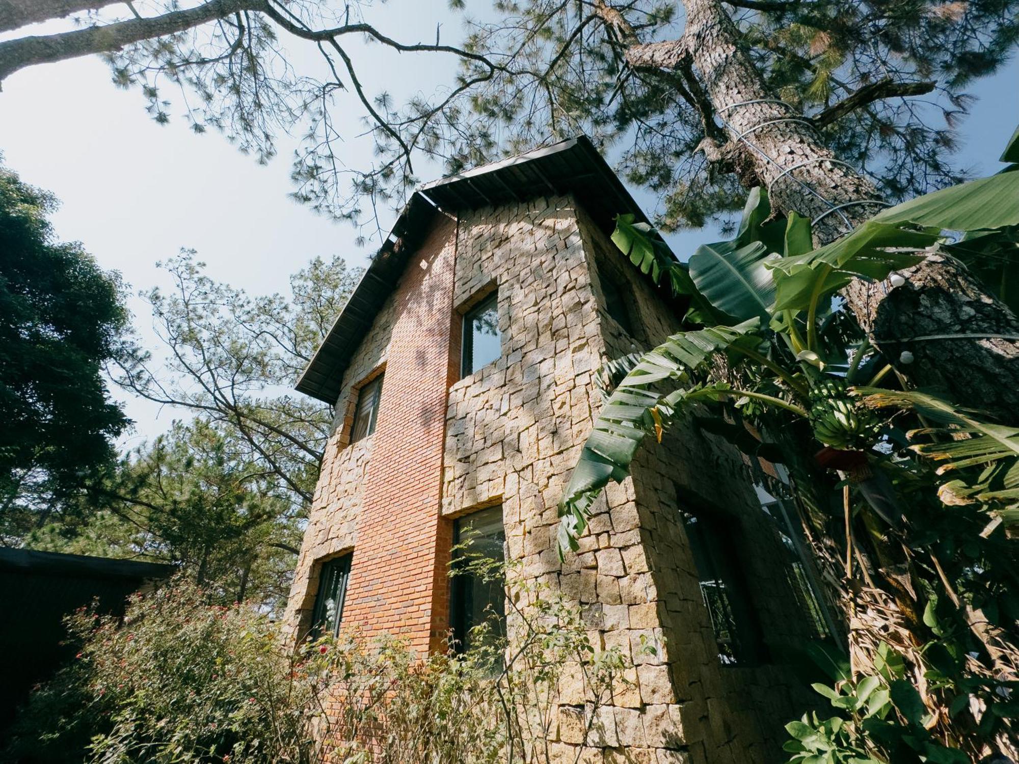 Camelia Coffee & Homestay Kon Von Kla Exterior photo
