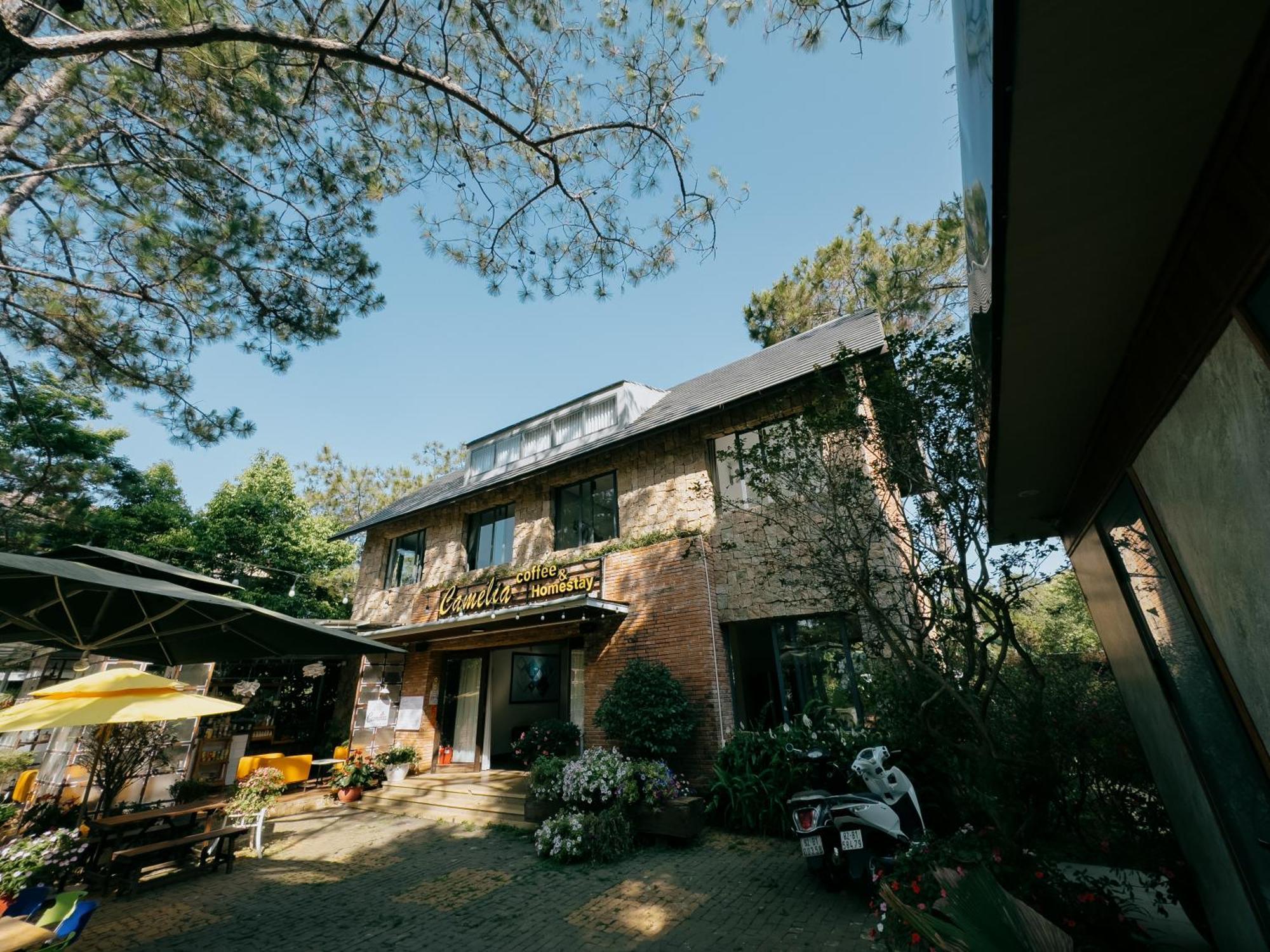 Camelia Coffee & Homestay Kon Von Kla Exterior photo